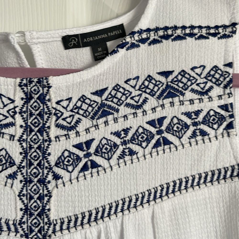 NWOT tank - Picture 4 of 5